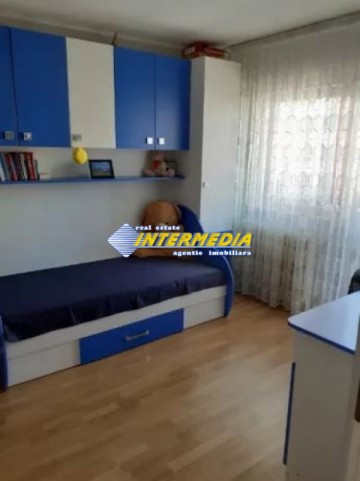 apartament-2-camere-decomandat-de-vanzare-etaj-1-in-alba-iulia-5